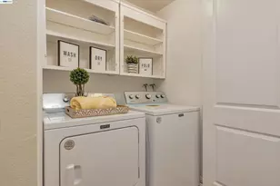 1775 Panda Way, Hayward, CA 94541 - Photo 28