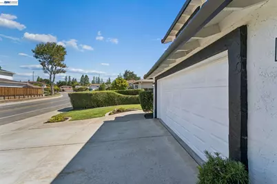 4553 Park Paxton Pl, San Jose, CA 95136 - Photo 4