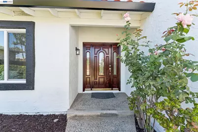 4553 Park Paxton Pl, San Jose, CA 95136 - Photo 6