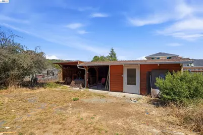 4618 Ewing Rd, Castro Valley, CA 94546 - Photo 14