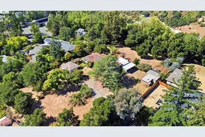 4618 Ewing Rd, Castro Valley, CA 94546 - Photo 32