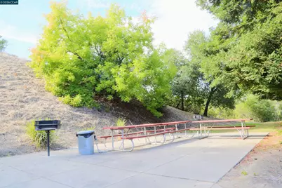 444 Mill Rd, Martinez, CA 94553 - Photo 26