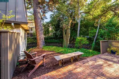 917 Hough Ave #9, Lafayette, CA 94549 - Photo 4