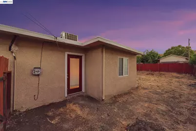 4262 Arthur Rd, Martinez, CA 94553 - Photo 26