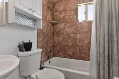4262 Arthur Rd, Martinez, CA 94553 - Photo 22