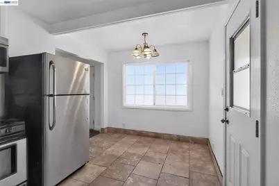 4262 Arthur Rd, Martinez, CA 94553 - Photo 8