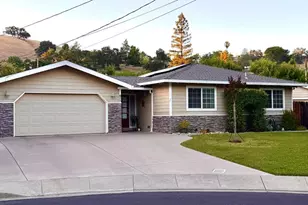 631 Sherree Ct, Martinez, CA 94553 - Photo 1