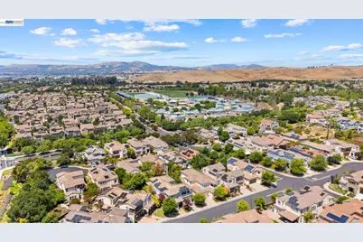 3207 Vittoria Loop, Dublin, CA 94568 - Photo 38