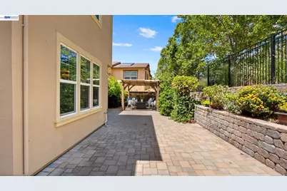 3207 Vittoria Loop, Dublin, CA 94568 - Photo 24