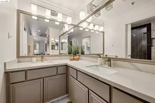 200 Caldecott Ln, Oakland, CA 94618 - Photo 32