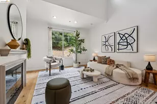 200 Caldecott Ln, Oakland, CA 94618 - Photo 4