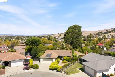 280 Pamela Ct, Vallejo, CA 94589 - Photo 2