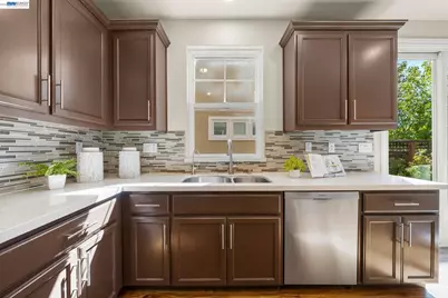 2178 Panorama Ct, Dublin, CA 94568 - Photo 18