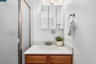 2416 Ohatch Dr, San Pablo, CA 94806 - Photo 32
