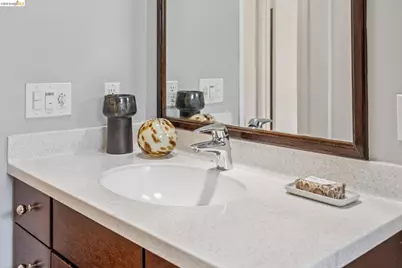 66 Arlington Court, Kensington, CA 94707 - Photo 60