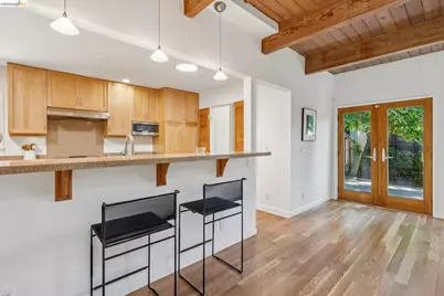 66 Arlington Court, Kensington, CA 94707 - Photo 32
