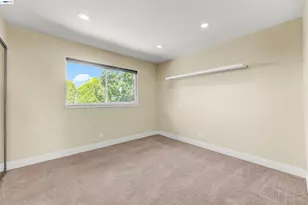 2547 Silvercrest Ct, Pinole, CA 94564 - Photo 46