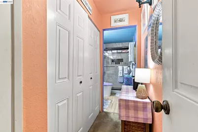894 Lewelling Blvd #13, San Leandro, CA 94579 - Photo 22