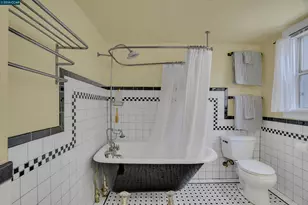 10 Green St, Martinez, CA 94553 - Photo 18