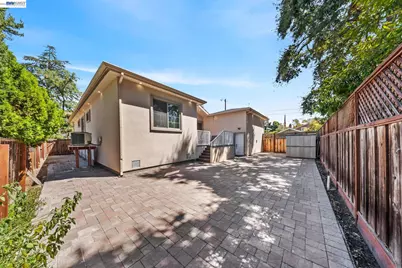 1069 Homestead Ave, Walnut Creek, CA 94598 - Photo 30