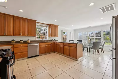 2151 Pleasant Hill Rd, Pleasant Hill, CA 94523 - Photo 16