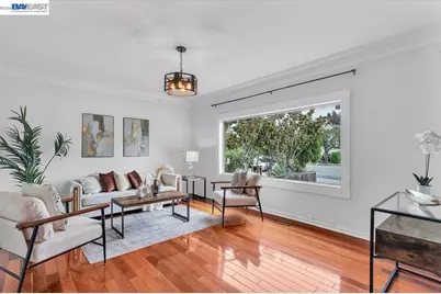 1029 Lincoln Ave, Alameda, CA 94501 - Photo 8