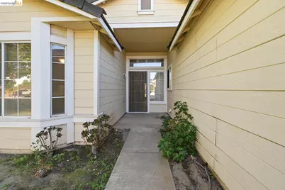 2008 Gordon Verner Cir, Stockton, CA 95206 - Photo 4