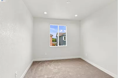 2722 Cowell Rd, Concord, CA 94518 - Photo 22