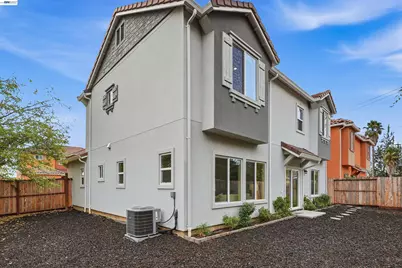 2722 Cowell Rd, Concord, CA 94518 - Photo 38