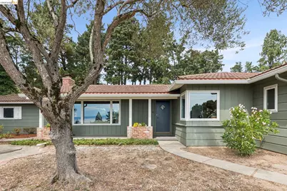 13474 Skyline Blvd, Oakland, CA 94619 - Photo 2