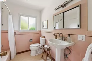 13474 Skyline Blvd, Oakland, CA 94619 - Photo 40