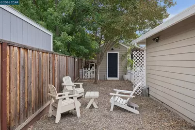 137 Adria Dr, Pleasant Hill, CA 94523 - Photo 42