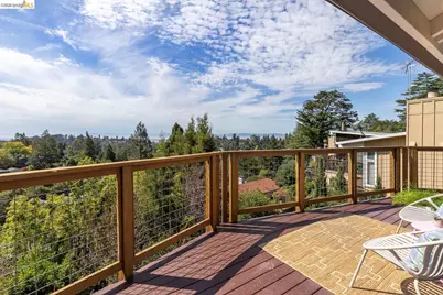 1999 Gaspar Dr, Oakland, CA 94611 - Photo 6