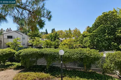 395 Camelback Rd #2, Pleasant Hill, CA 94523 - Photo 26