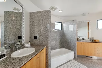 5 Woodside Way, Oakland, CA 94611 - Photo 40