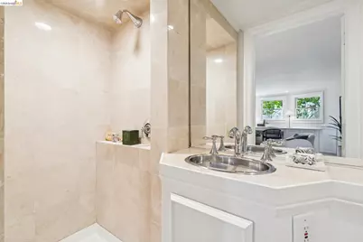 1115 Harvard Rd, Piedmont, CA 94610 - Photo 24