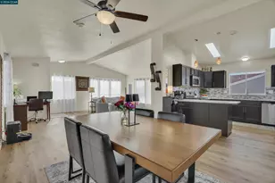 1840 Paris Ln, Antioch, CA 94509 - Photo 16