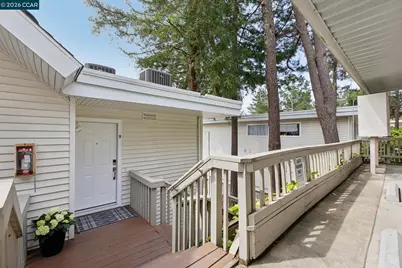 122 Ascot Ct #B, Moraga, CA 94556 - Photo 4