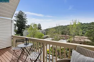 122 Ascot Ct, Moraga, CA 94556 - Photo 8