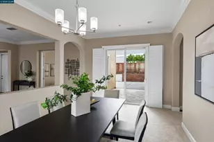 4990 Ridgefield Cir, Fairfield, CA 94534 - Photo 12