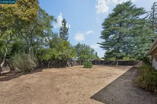 1013 Panadero Way, Clayton, CA 94517 - Photo 32