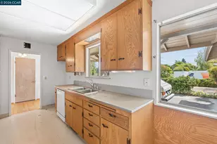 1013 Panadero Way, Clayton, CA 94517 - Photo 8
