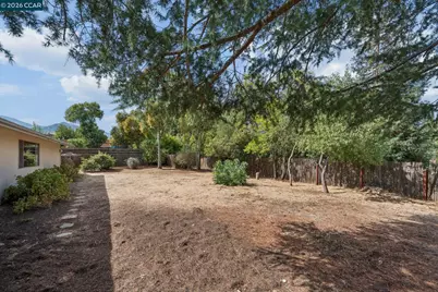 1013 Panadero Way, Clayton, CA 94517 - Photo 34