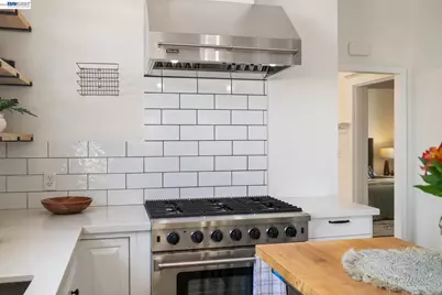 3257 Central Ave, Alameda, CA 94501 - Photo 16