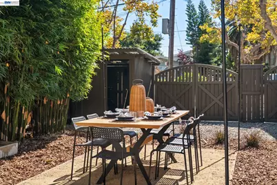 3257 Central Ave, Alameda, CA 94501 - Photo 30