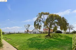 45 Schooner Ct, Richmond, CA 94804 - Photo 30