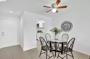 1300 Trembath Ln, Antioch, CA 94509 - Photo 16