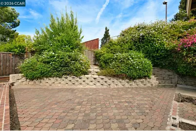 1325 New Hampshire Dr, Concord, CA 94521 - Photo 44