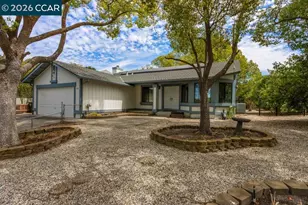 395 Marti Marie Dr, Martinez, CA 94553 - Photo 2