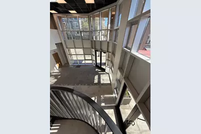 899 Clay St, Oakland, CA 94607 - Photo 10
